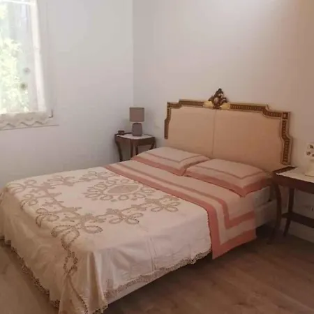 Bed And Bread With Tea Time & Coffee Break Guest house *